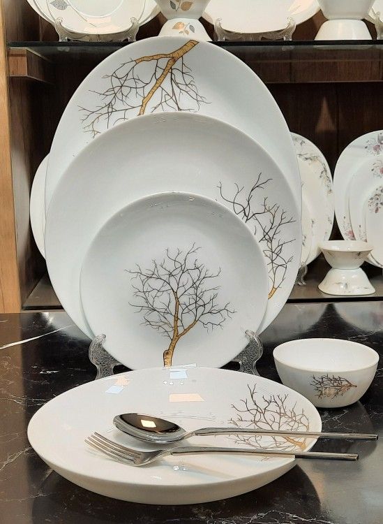 سرویس ۲۶پارچه ایروپال در سه طرح بوگاتی و برگ و شمل